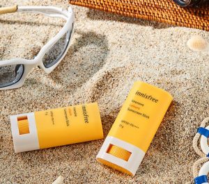 Cong dung cua Innisfree Intensive Leisure Sunscreen Stick SPF50+